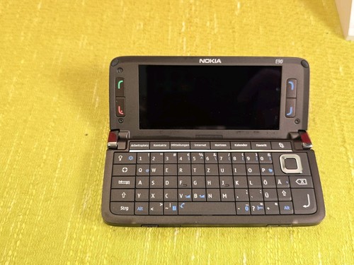 Nokia e90 communicator - nokia,