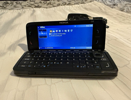 Nokia e90 communicator - nokia,